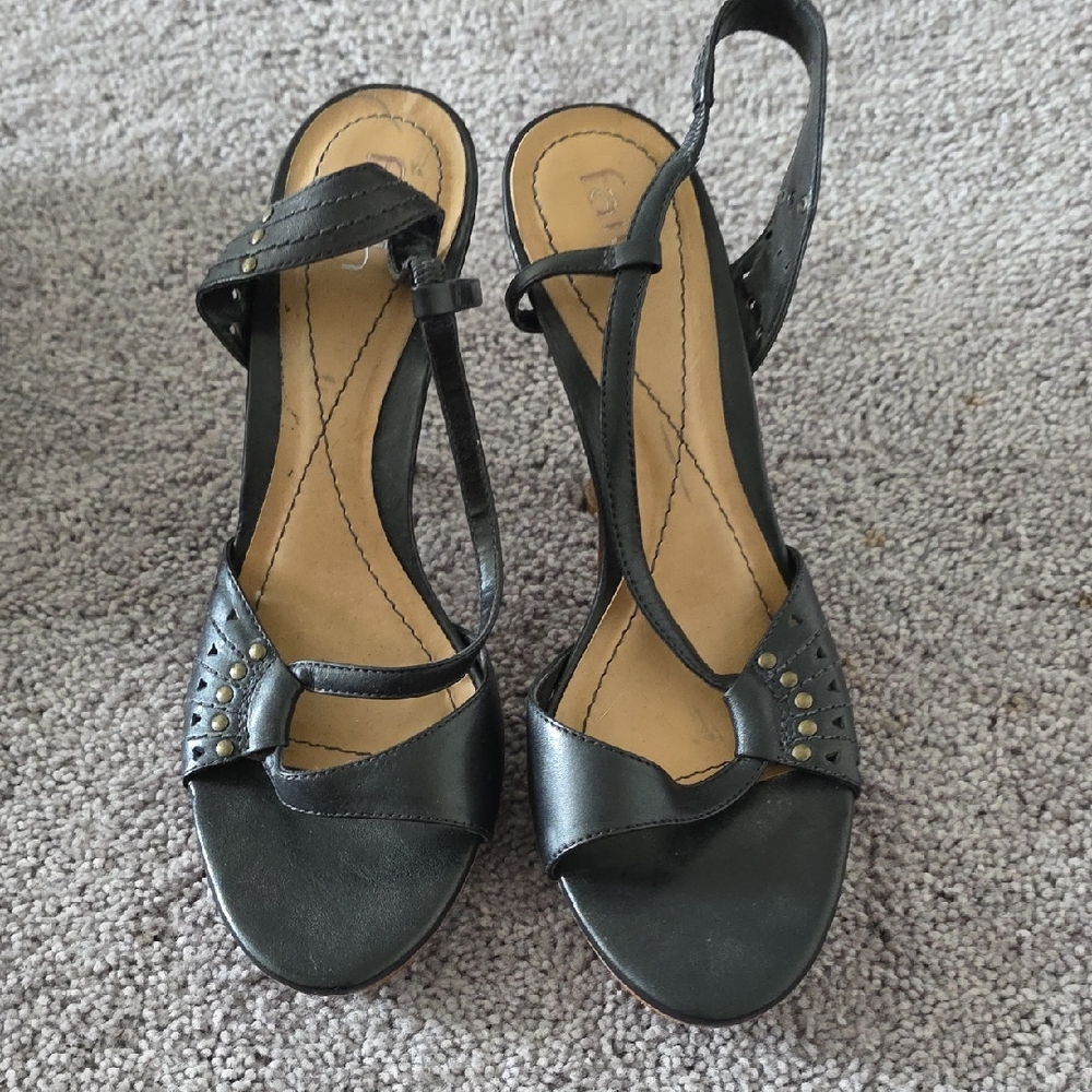 Chic Black Studded Heels